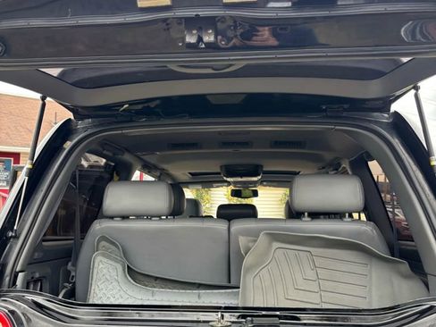 Used 2000 Lexus LX 470 4WD image 25