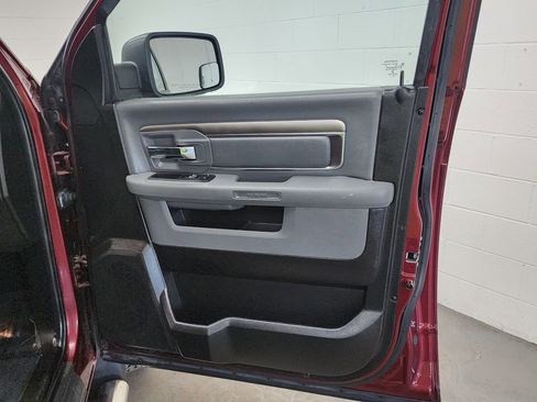 Used 2019 RAM 1500 Big Horn image 37