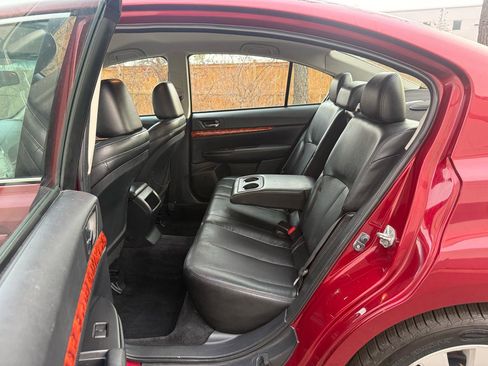 Used 2010 Subaru Legacy 3.6R Limited w/ Appearance Package 1F image 17