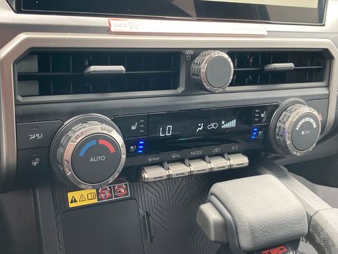 New 2026 Toyota 4Runner TRD Off-Road Premium AWD/4WD image 24