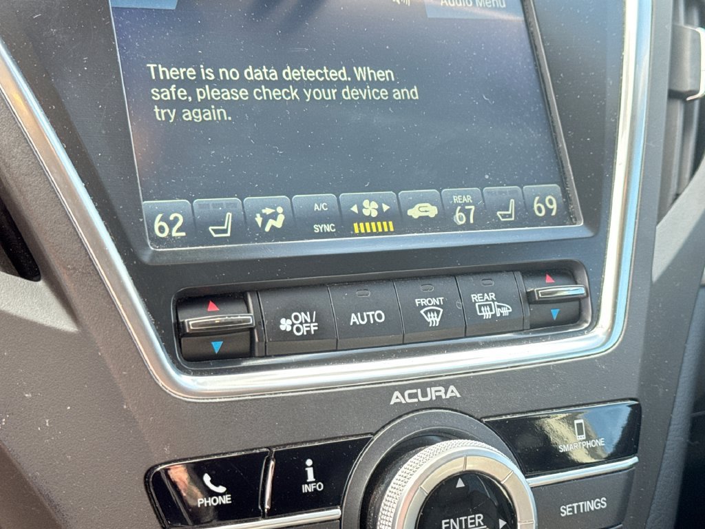 Used 2020 Acura MDX FWD image 23