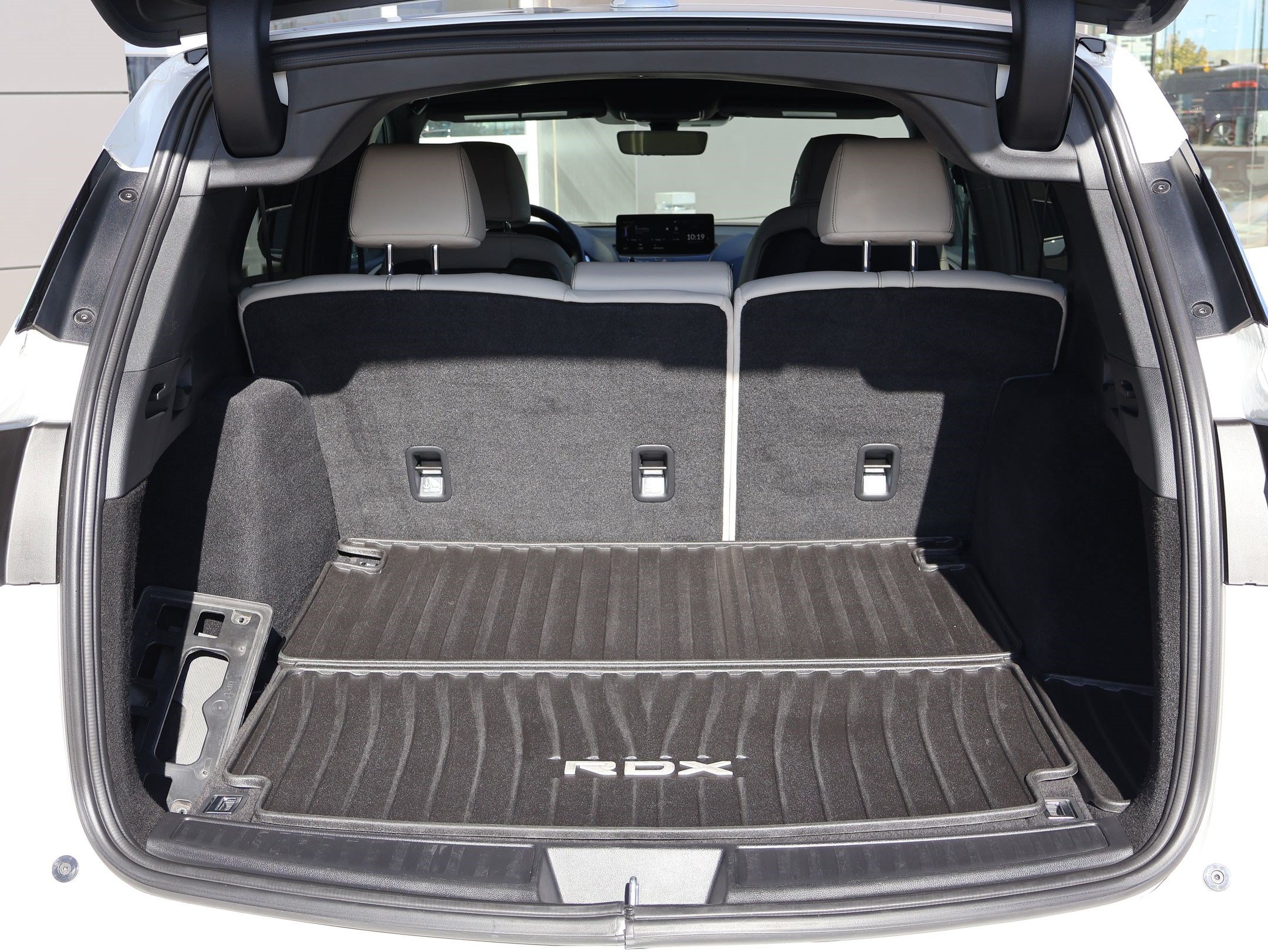 Used 2025 Acura RDX SH-AWD image 30