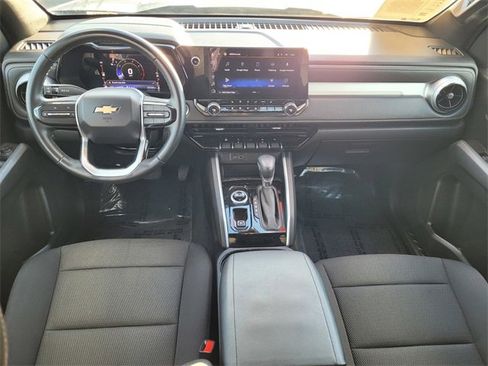 Used 2023 Chevrolet Colorado LT w/ LT Convenience Package II image 9