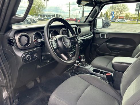 Used 2023 Jeep Wrangler Unlimited Sport AWD/4WD image 13