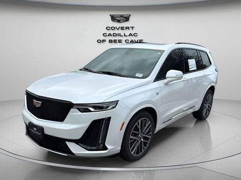 New 2025 Cadillac XT6 Sport w/ LPO, Floor Liner Package image 5