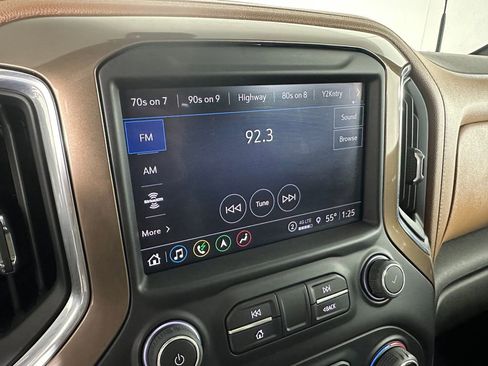 Used 2022 Chevrolet Silverado 3500 High Country w/ Snow Plow Prep/Camper Package image 19