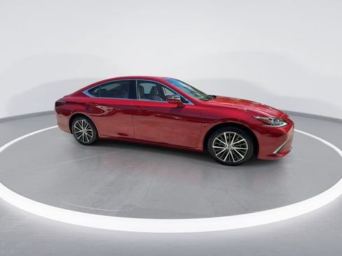 Used 2025 Lexus ES 350 w/ Premium Package FWD image 9