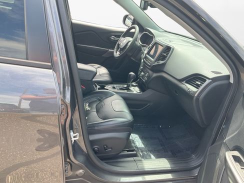 Used 2022 Jeep Cherokee Latitude Lux AWD/4WD image 15