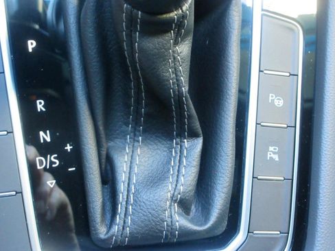 Used 2023 Volkswagen Arteon SEL Premium AWD/4WD image 71