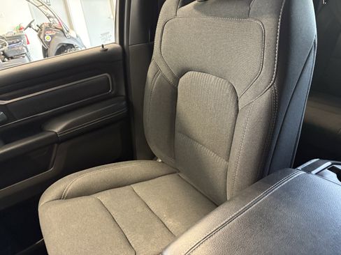 Used 2019 RAM 1500 Big Horn RWD image 19
