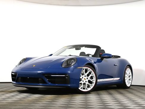 Certified 2023 Porsche 911 Carrera GTS RWD image 1