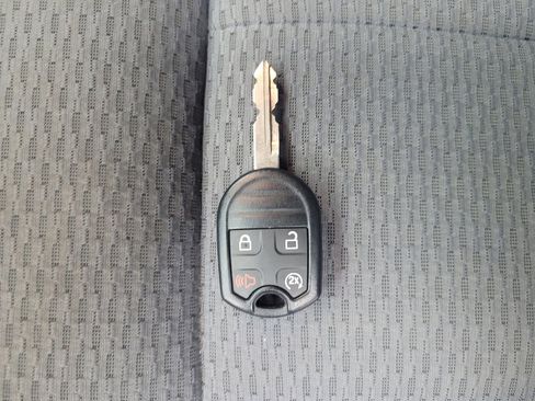 Used 2013 Ford F150 XLT w/ XLT Chrome Pkg RWD image 32