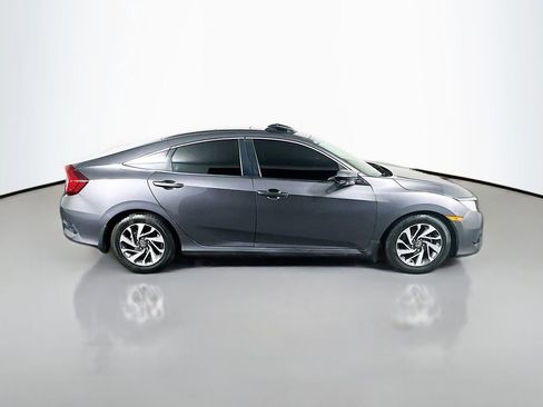 Used 2016 Honda Civic EX image 8