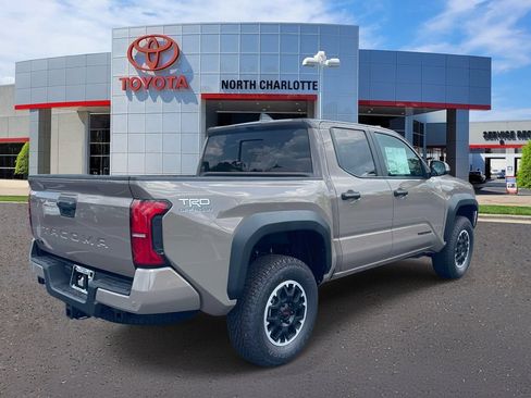 New 2026 Toyota Tacoma TRD Off-Road AWD/4WD image 8