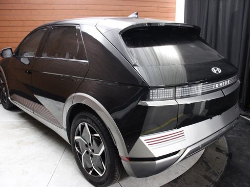 Used 2024 Hyundai Ioniq 5 Limited image 10