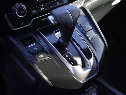 Used 2017 Honda CR-V EX image 19
