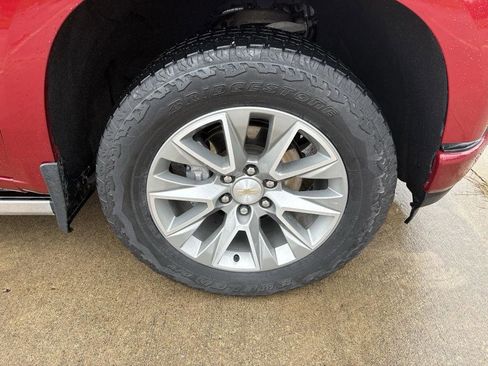 Used 2021 Chevrolet Silverado 1500 High Country image 28