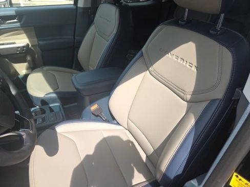 Used 2026 Ford Maverick Lariat AWD/4WD image 5