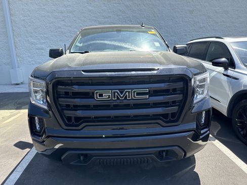 Used 2022 GMC Sierra 1500 Elevation image 3