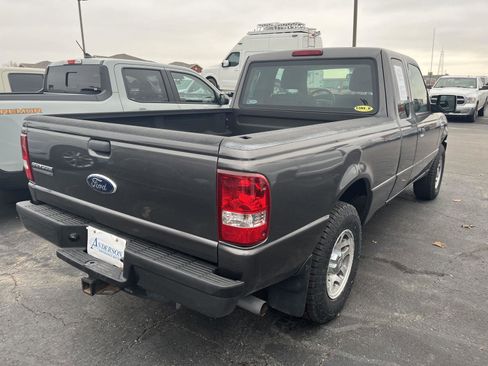 Used 2011 Ford Ranger XLT image 4