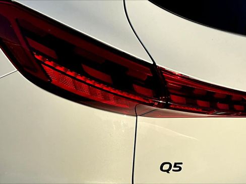 New 2025 Audi Q5 Premium Plus image 14