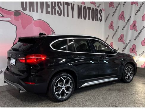 Used 2018 BMW X1 sDrive28i image 11