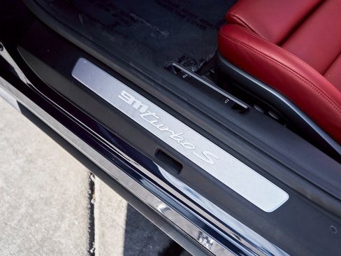 Used 2021 Porsche 911 Turbo S image 33