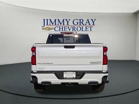 New 2026 Chevrolet Silverado 1500 High Country image 4