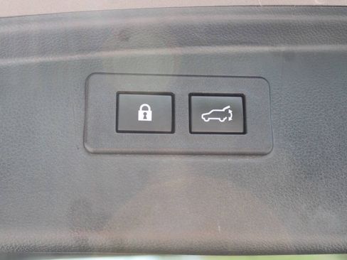 Used 2021 Subaru Outback Limited XT AWD/4WD image 18
