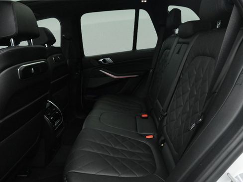 Used 2024 BMW X5 sDrive40i RWD image 13