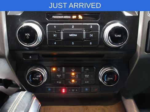 Used 2018 Ford F150 Limited image 29