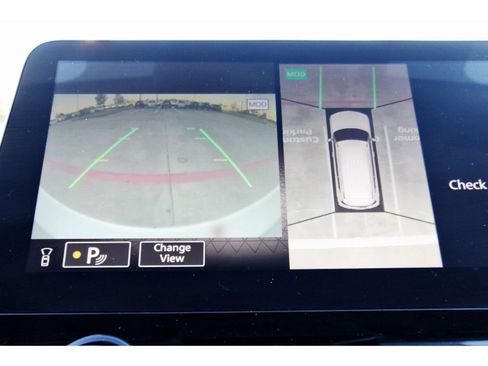 Used 2021 Nissan Armada Platinum image 28