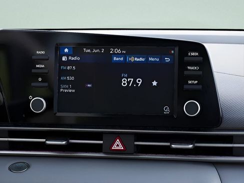 New 2026 Hyundai Elantra SEL Sport Premium FWD image 13