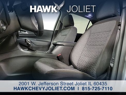 Used 2024 Chevrolet Equinox LT FWD image 10