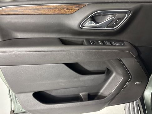 Used 2024 Chevrolet Tahoe Premier image 14