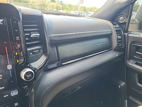 Certified 2024 RAM 3500 Limited AWD/4WD image 17