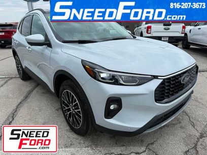 Used 2026 Ford Escape SE w/ PHEV Premium Package