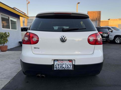 Used 2009 Volkswagen GTI 2-Door image 7