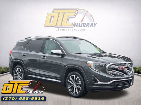 Used 2020 GMC Terrain Denali w/ Denali Premium Package AWD/4WD image 1