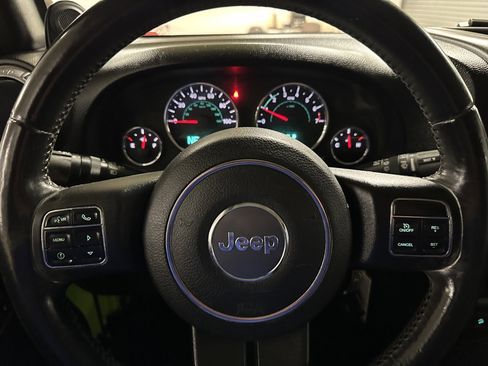 Used 2012 Jeep Wrangler Unlimited Sport image 43