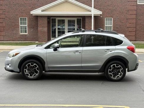 Used 2016 Subaru Crosstrek 2.0i Premium w/ Moonroof Package AWD/4WD image 7