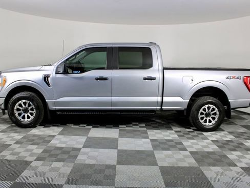 Used 2022 Ford F150 XLT w/ Trailer Tow Package image 5