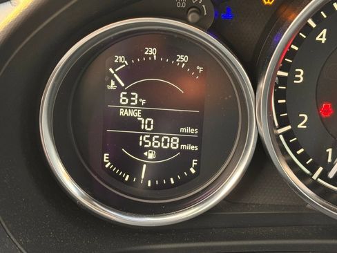 Used 2021 MAZDA MX-5 Miata Club image 15