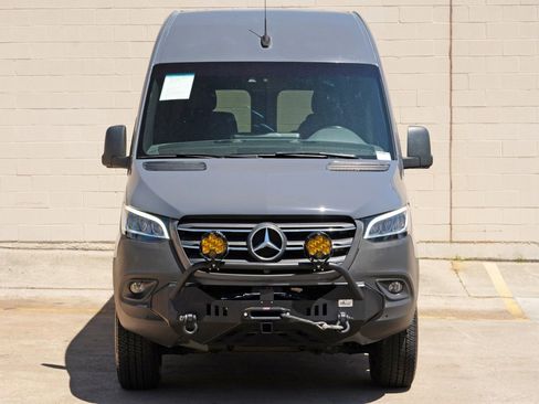 Used 2021 Mercedes-Benz Sprinter 2500 w/ Comfort Plus Package image 49