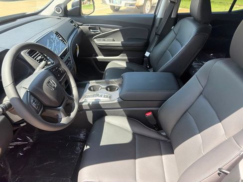 New 2026 Honda Ridgeline RTL image 21