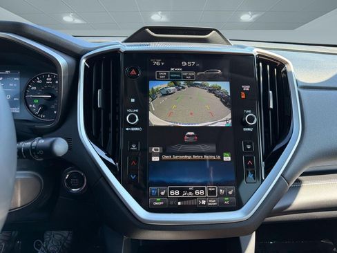Used 2025 Subaru Ascent Touring AWD/4WD image 21