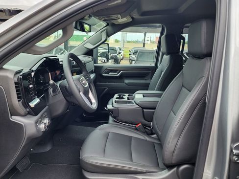 New 2026 GMC Sierra 2500 SLT w/ Max Trailering Package AWD/4WD image 17