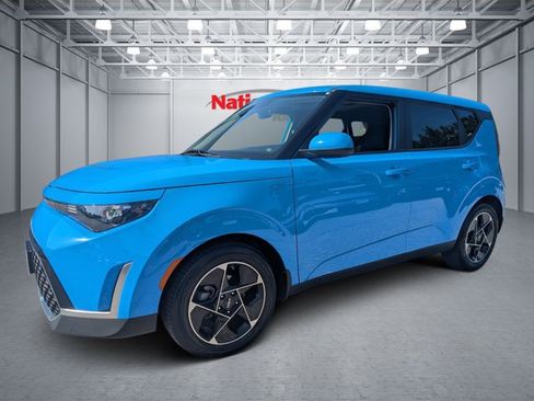 Certified 2024 Kia Soul EX FWD image 1