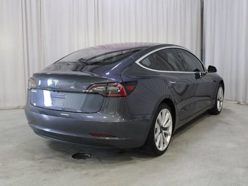 Used 2018 Tesla Model 3 Long Range RWD image 24