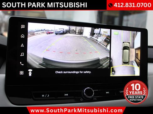 Used 2025 Mitsubishi Outlander AWD image 21